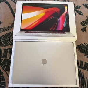 MacBook Pro 16’ (2019)